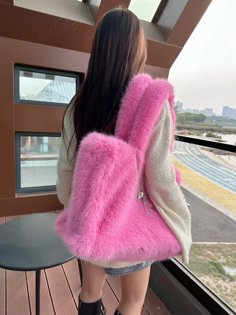 Designer Faux Mongolian Fur Fluffy Plush Shoulder Bag for Women - Large Heart-Shaped Hobo Shopper Handbag
